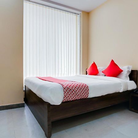 Hotel O Alekhya Residency Cafe Bahar Sururnagar Luaran gambar