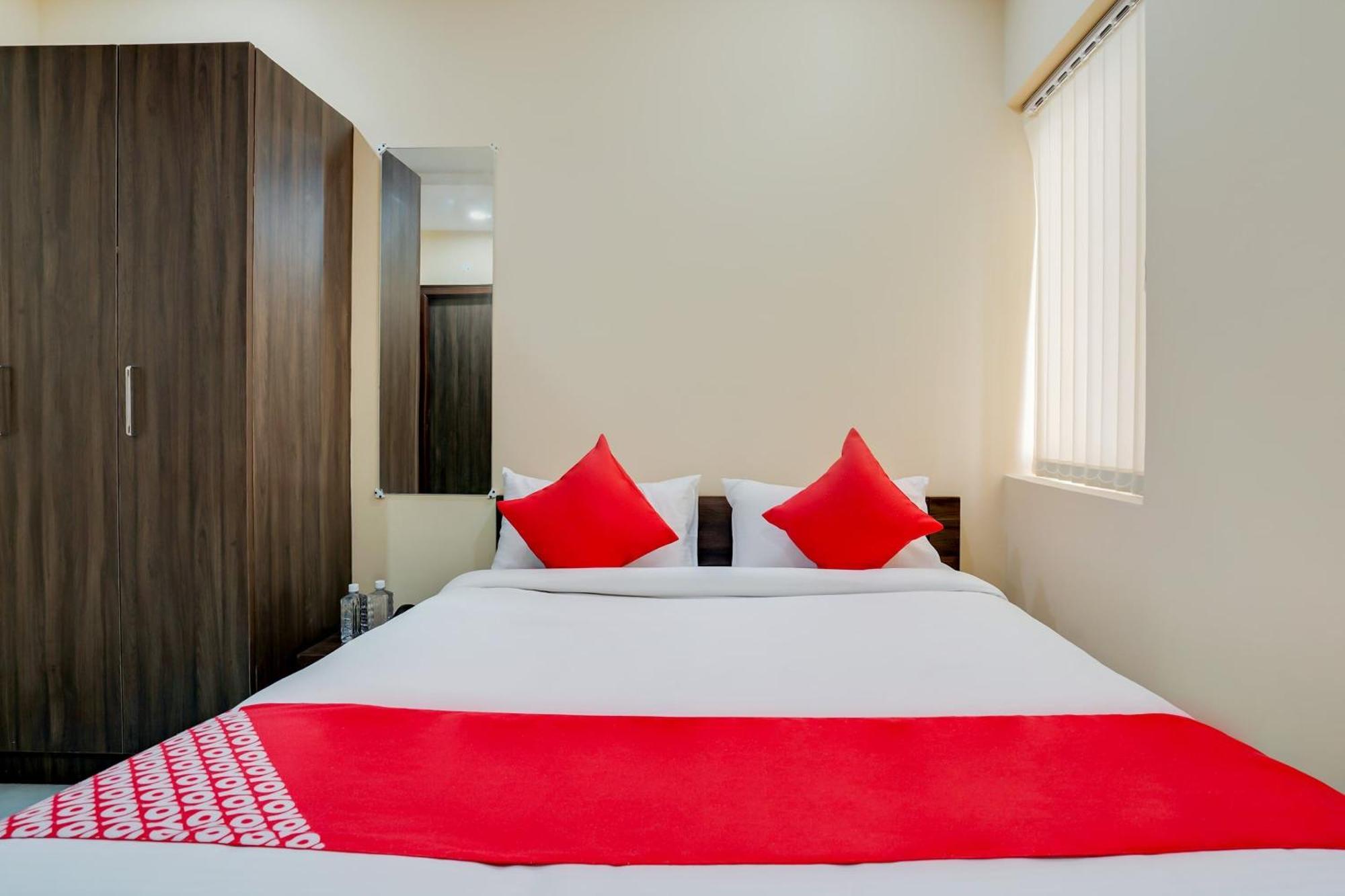 Hotel O Alekhya Residency Cafe Bahar Sururnagar Luaran gambar