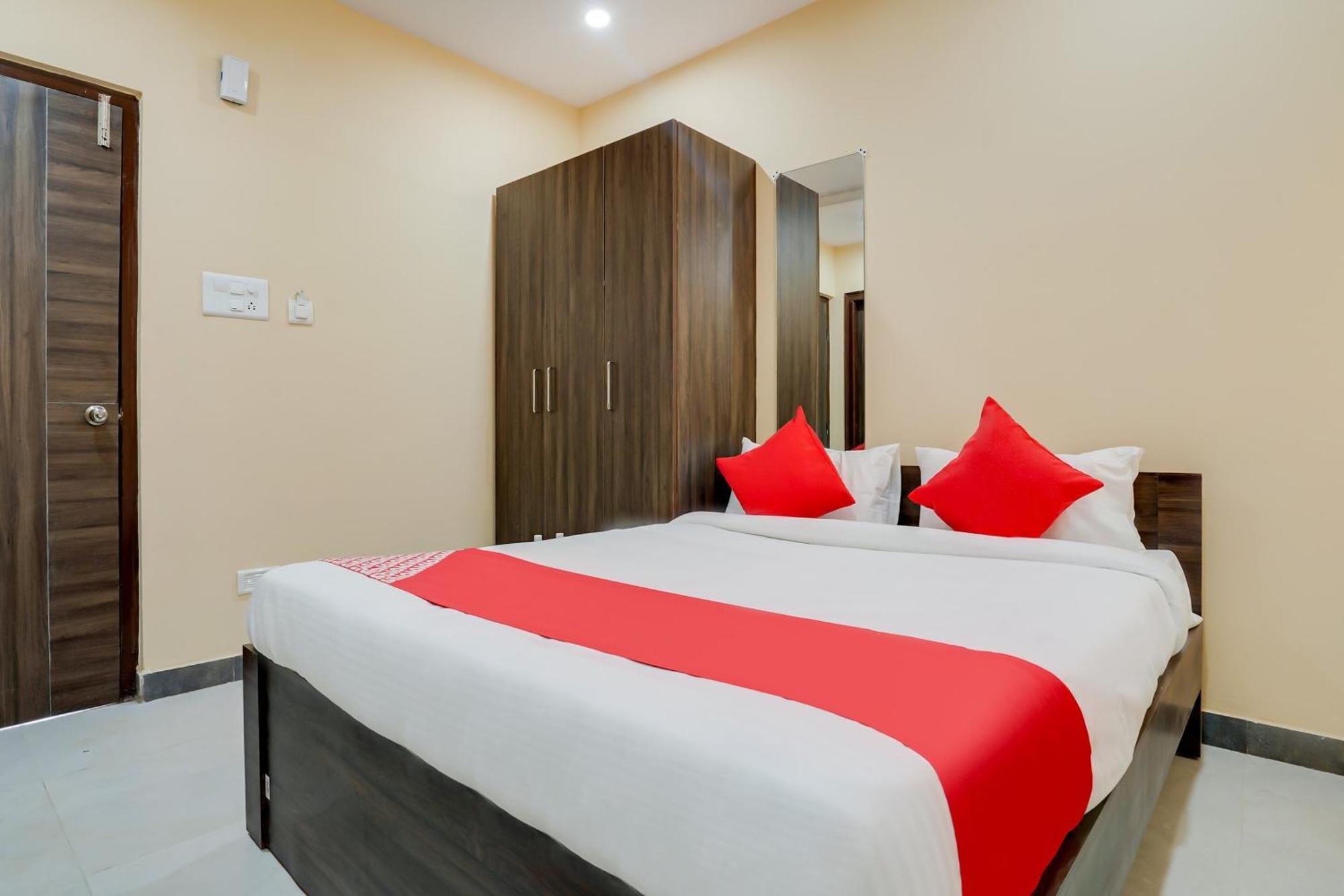 Hotel O Alekhya Residency Cafe Bahar Sururnagar Luaran gambar