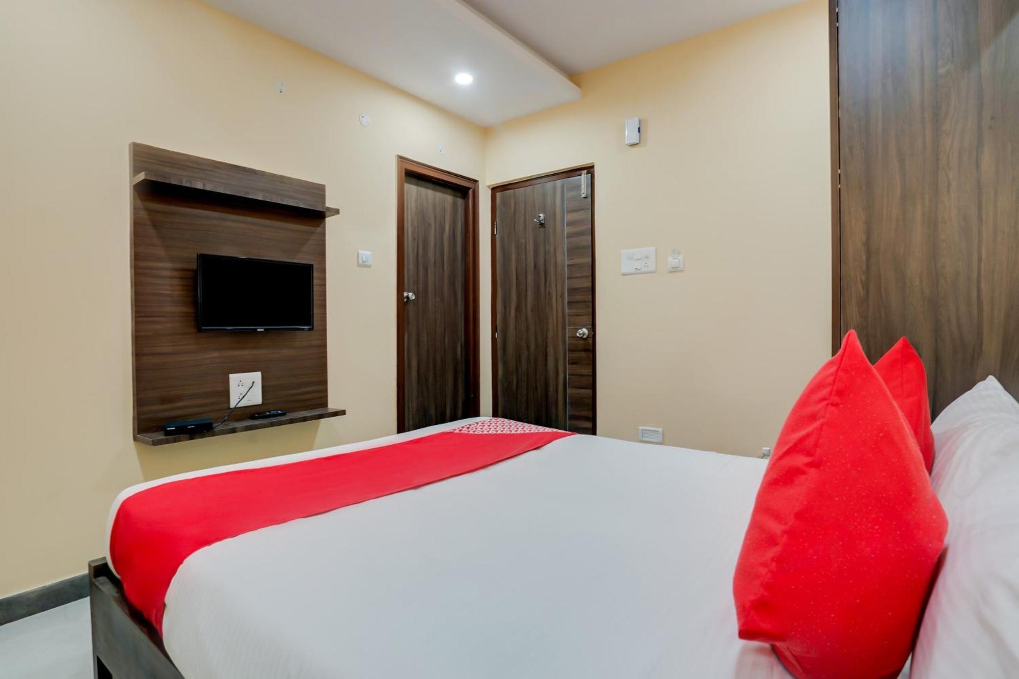 Hotel O Alekhya Residency Cafe Bahar Sururnagar Luaran gambar
